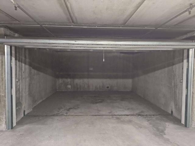 Box / Garage in vendita a Varese VA