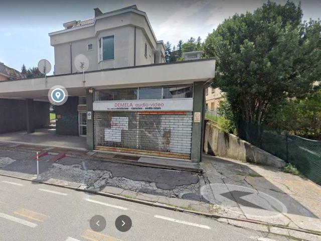 Box / Garage in vendita a Varese VA