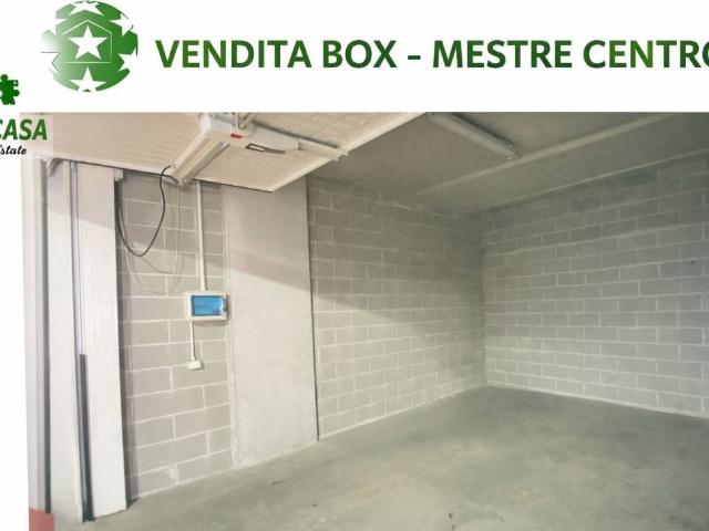 Box / Garage in vendita a Venezia VE