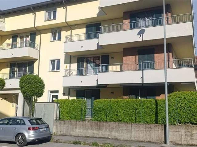 Box / Garage in vendita a Veduggio con Colzano MB
