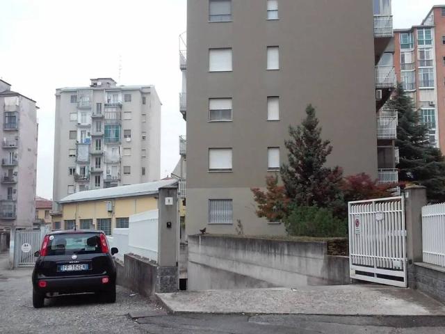Box / Garage in vendita a Vercelli VC