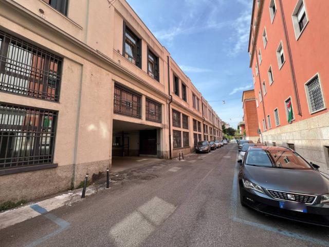 Box / Garage in vendita a Verona VR