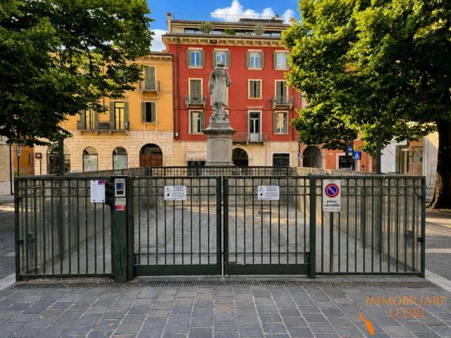 Box / Garage in vendita a Verona VR