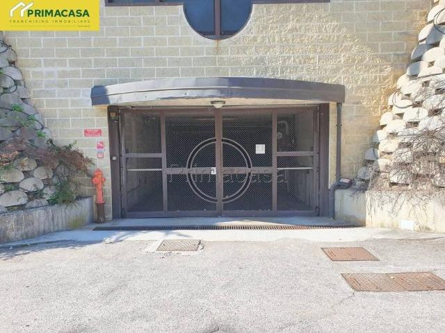 Box / Garage in vendita a Verona VR