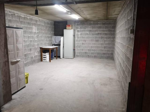 Box / Garage in vendita a Verona VR