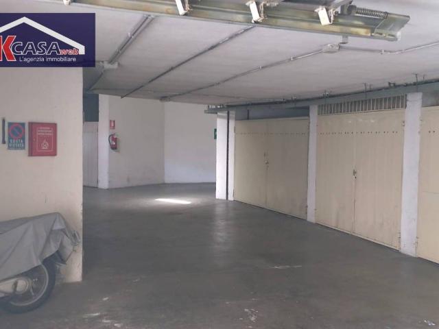 Box / Garage in vendita a Verona VR