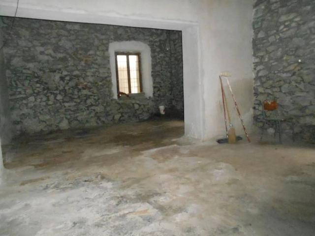 Box / Garage in vendita a Verrès AO