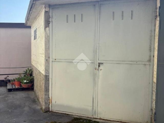 Box / Garage in vendita a Vinovo TO