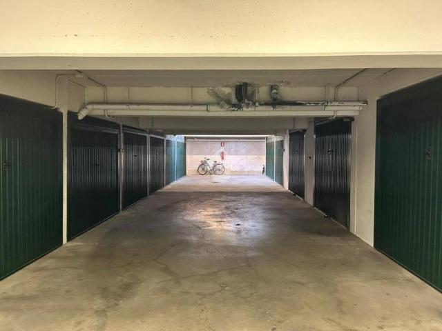Box / Garage in vendita a Vicenza VI
