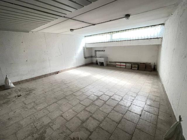 Box / Garage in vendita a Vicenza VI