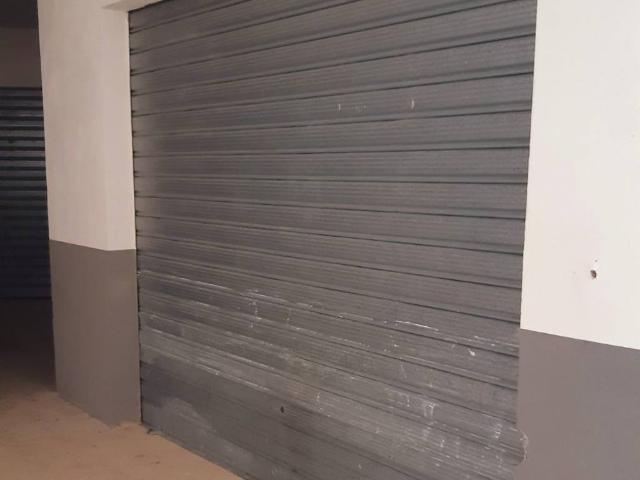 Box / Garage in vendita a Vieste FG