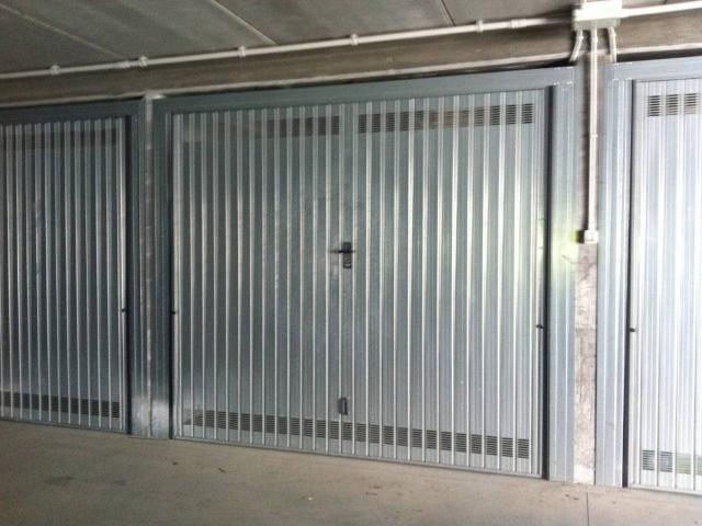 Box / Garage in vendita a Villa Cortese MI