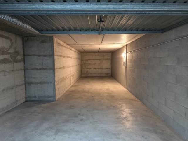 Box / Garage in vendita a Villasanta MB