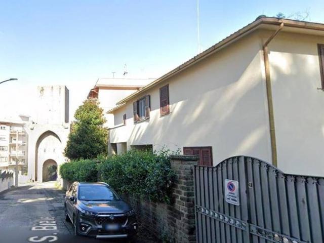 Box / Garage in vendita a Viterbo VT