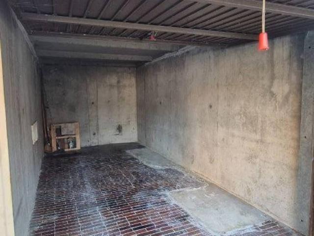 Box / Garage in vendita a Voghera PV