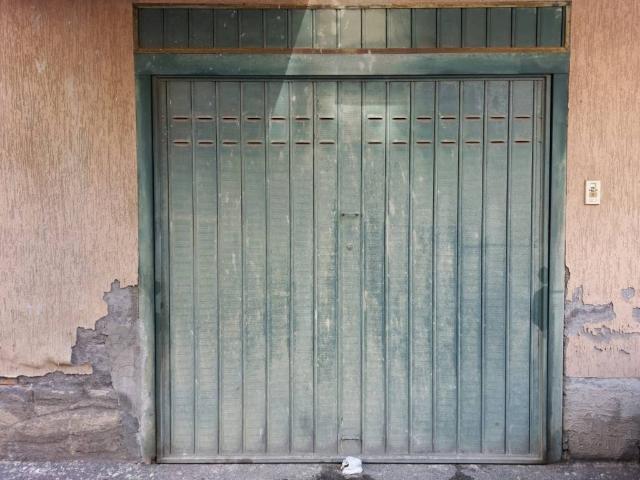 Box / Garage in vendita a Aci Catena CT