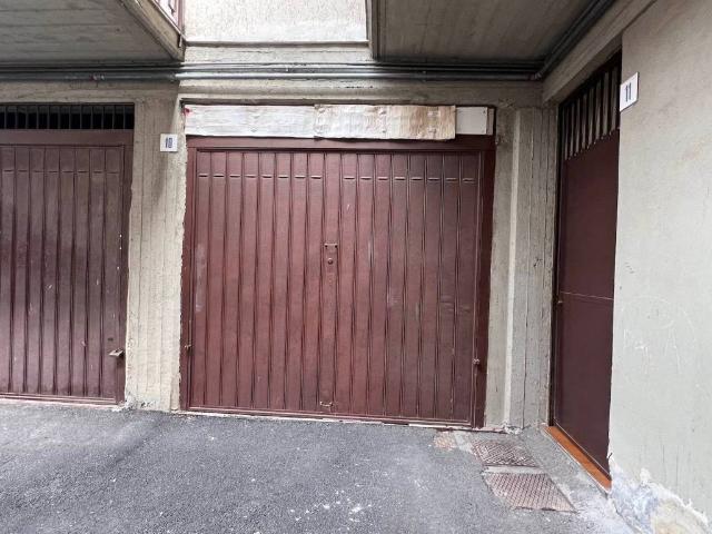 Box / Garage in vendita a Aci Sant'Antonio CT