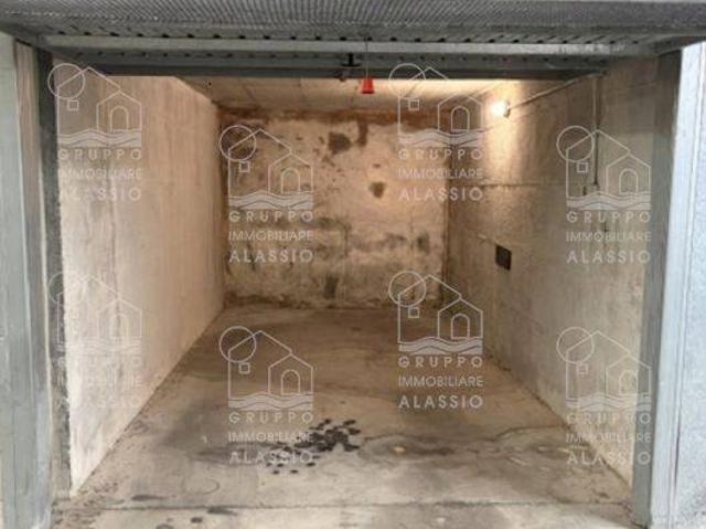 Box / Garage in vendita a Alassio SV