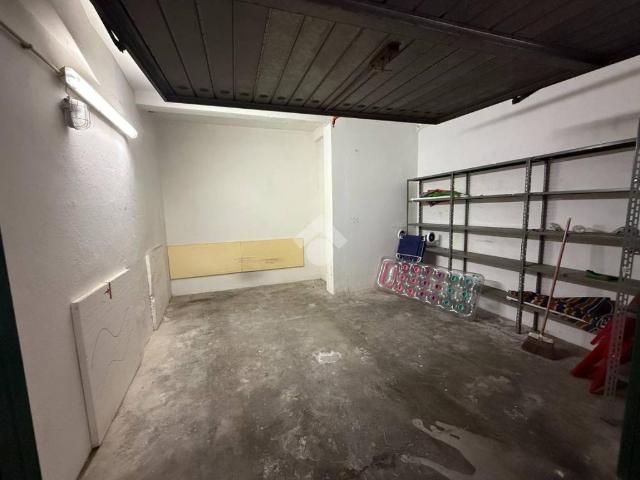 Box / Garage in vendita a Albissola Marina SV