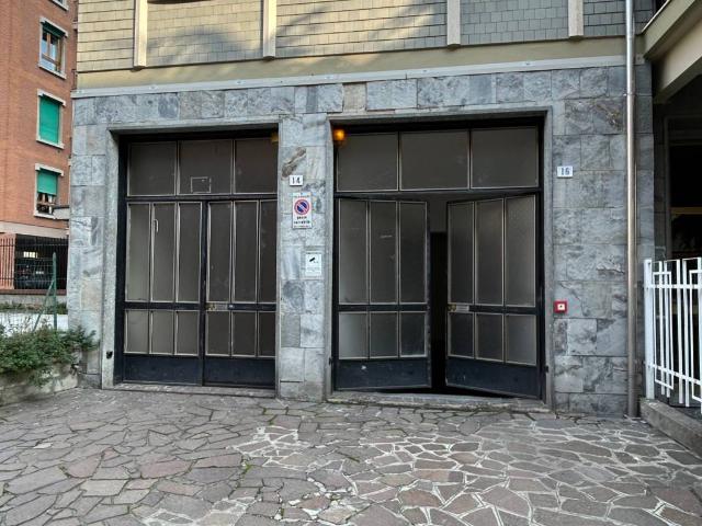 Box / Garage in vendita a Alessandria AL