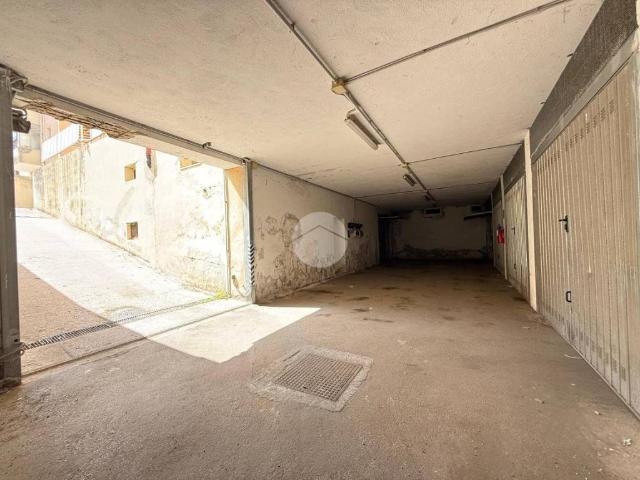 Box / Garage in vendita a Alghero SS