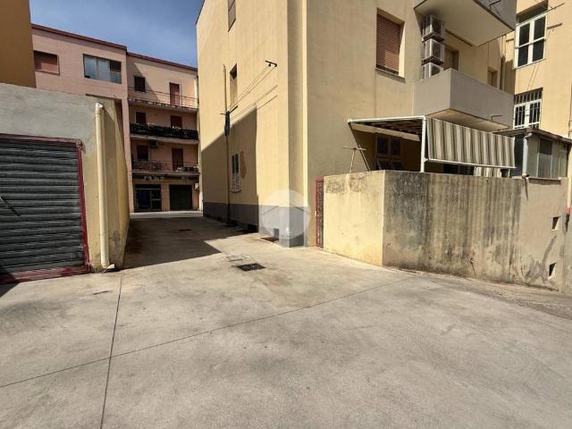 Box / Garage in vendita a Alghero SS