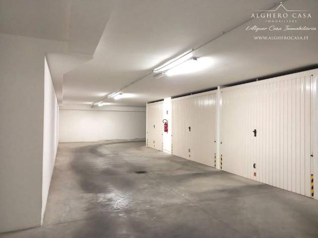 Box / Garage in vendita a Alghero SS