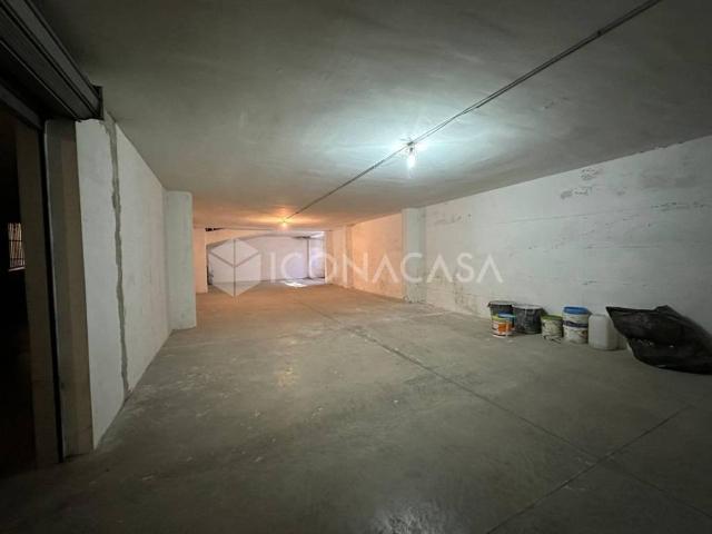 Box / Garage in vendita a Andria BT