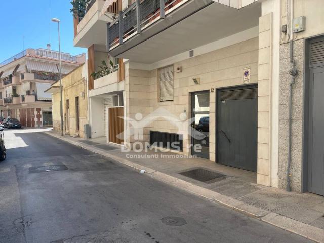 Box / Garage in vendita a Andria BT