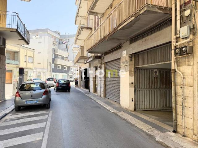 Box / Garage in vendita a Andria BT