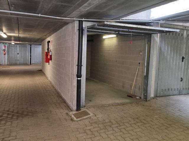 Box / Garage in vendita a Asti AT