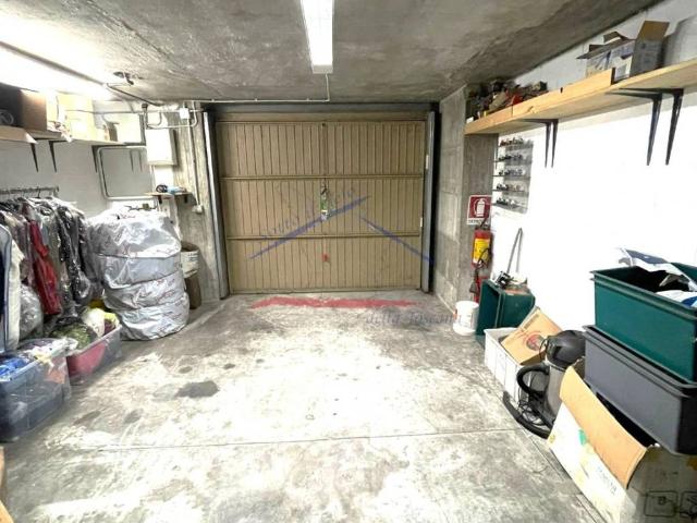 Box / Garage in vendita a Arezzo AR