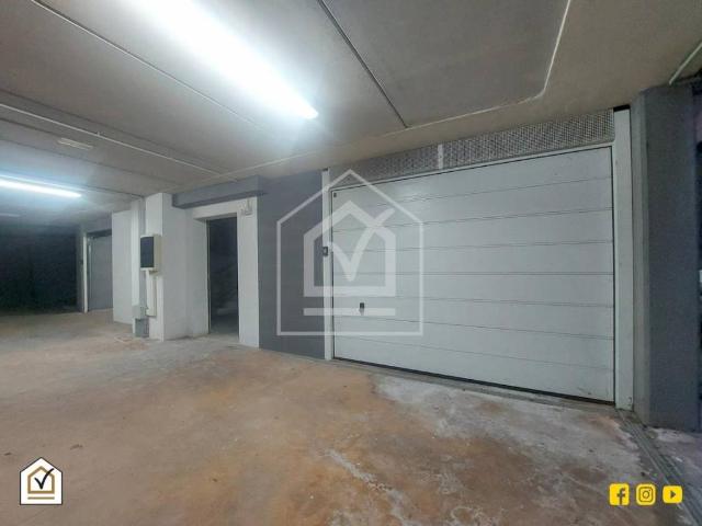 Box / Garage in vendita a Bari BA