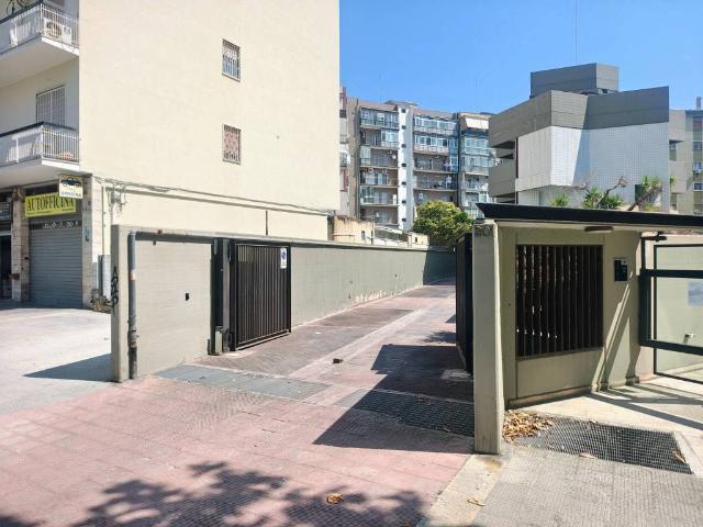 Box / Garage in vendita a Bari BA