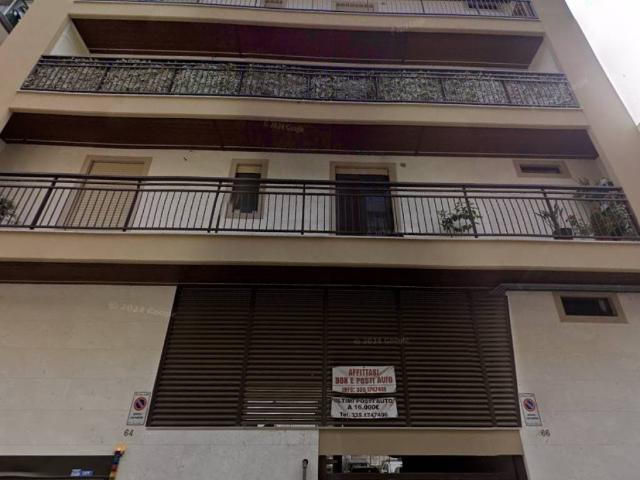 Box / Garage in vendita a Bari BA
