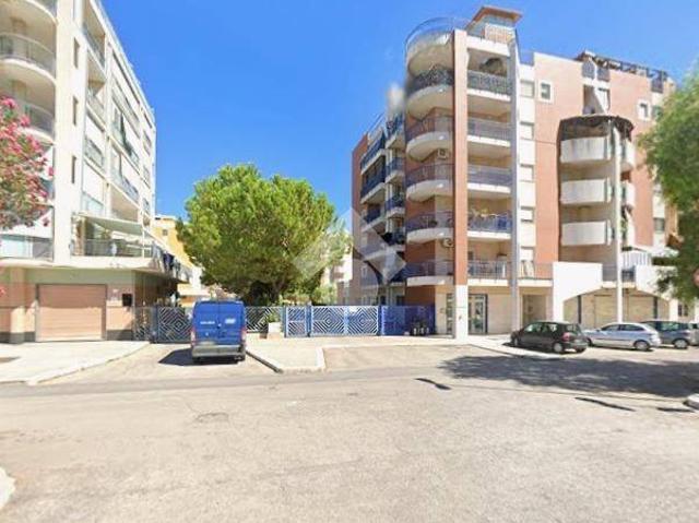 Box / Garage in vendita a Barletta BT