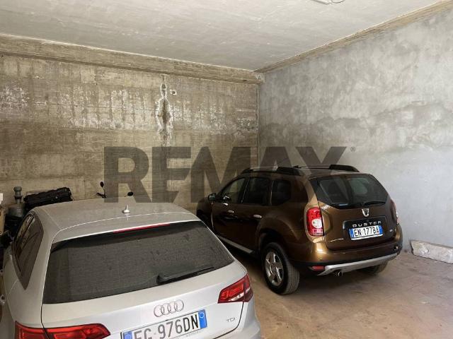 Box / Garage in vendita a Barletta BT