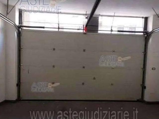 Box / Garage in vendita a Barletta BT