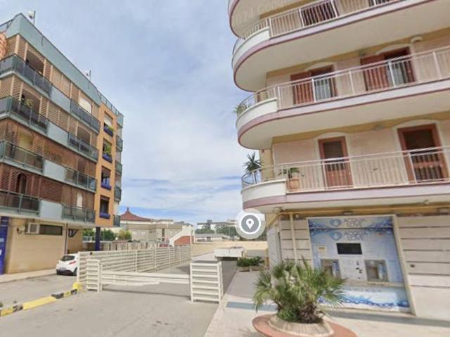 Box / Garage in vendita a Barletta BT