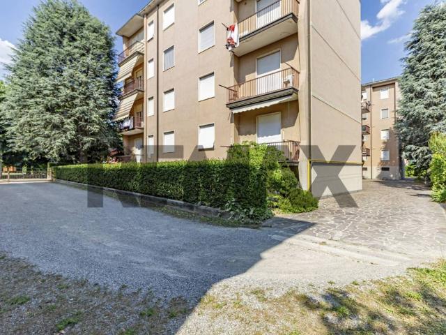 Box / Garage in vendita a Bernareggio MB