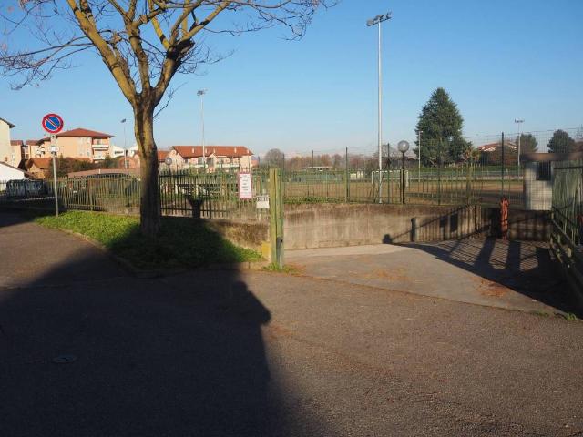 Box / Garage in vendita a Bernareggio MB