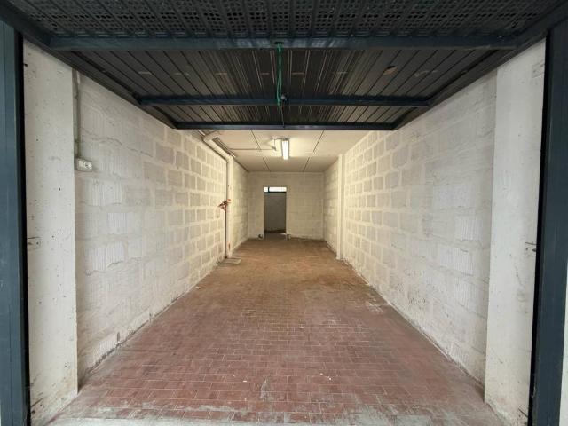 Box / Garage in vendita a Bologna BO