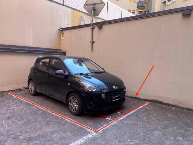 Box / Garage in vendita a Bologna BO