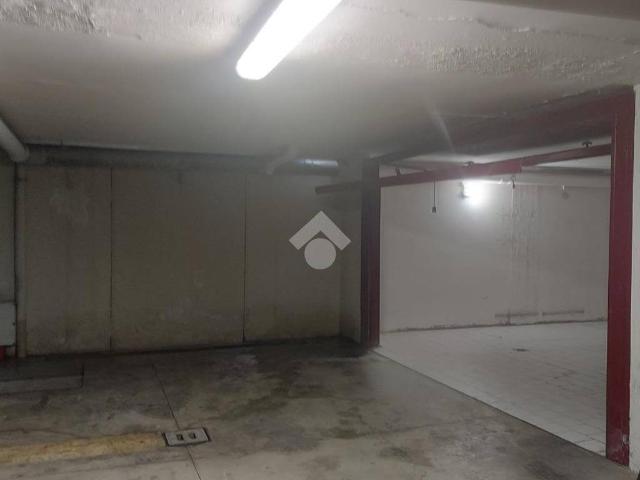 Box / Garage in vendita a Bologna BO