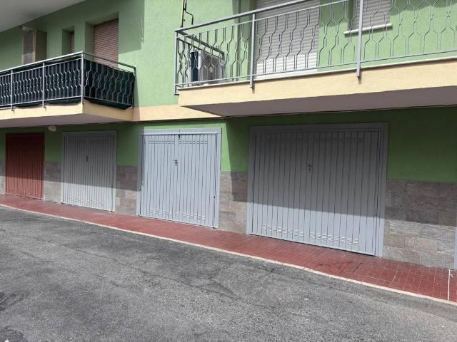 Box / Garage in vendita a Borghetto Santo Spirito SV