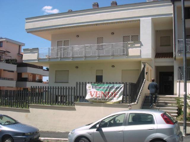 Box / Garage in vendita a Bracciano RM