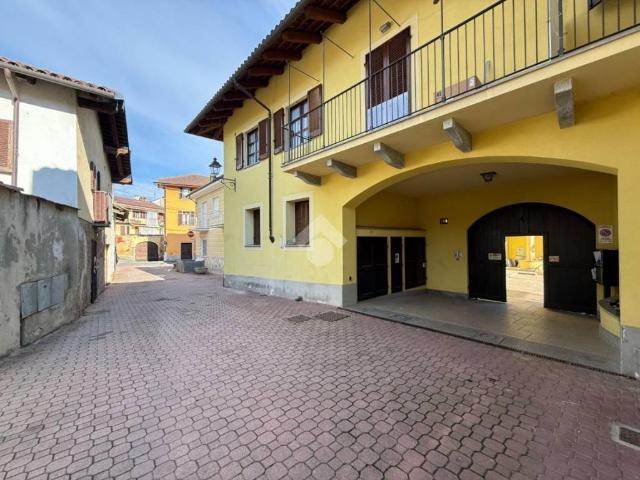 Box / Garage in vendita a Bricherasio TO