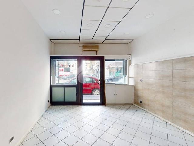 Box / Garage in vendita a Brindisi BR