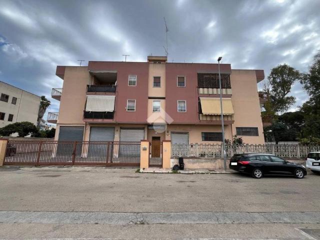 Box / Garage in vendita a Brindisi BR