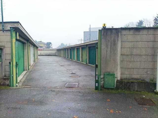 Box / Garage in vendita a Busto Arsizio VA